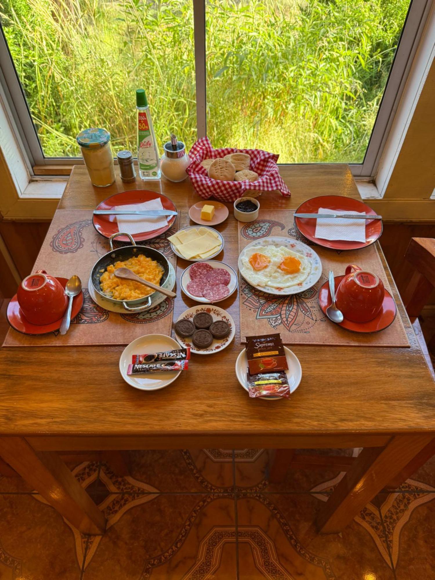 מלאלקהואלו Hostal Piedra Santa מראה חיצוני תמונה